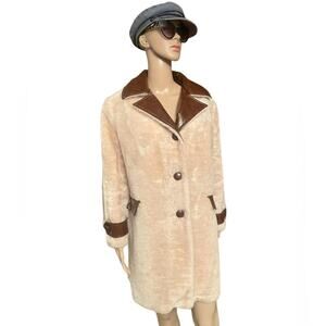 Vintage Fingerhut Fashion 70s Womens Overcoat 12 Patent Leather Faux Fur Cream